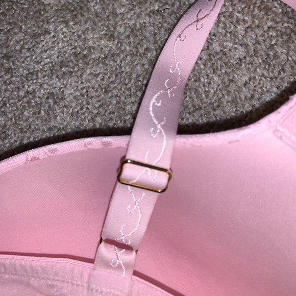 Glamorise Light Pink Push Up bra size 54A - Picture 14 of 14